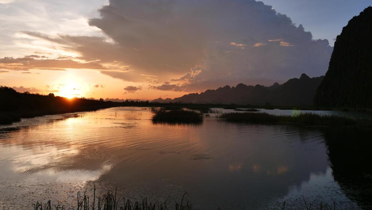 Dragon Boat Rock Lejlighed Ninh Binh Eksteriør billede